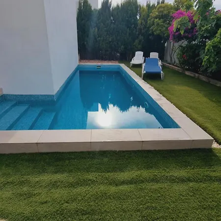 בית נופש Villahelena אוריהואלה