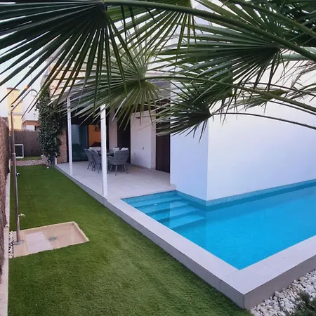 Villahelena בית נופש *