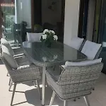 בית נופש Villahelena *